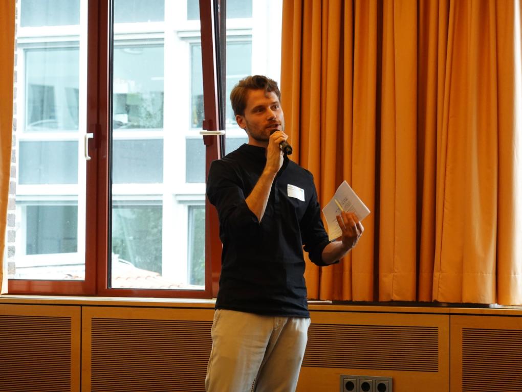Best-Practice-Beispiel: „EMPTY ROOMS – Leerstand als Chance“